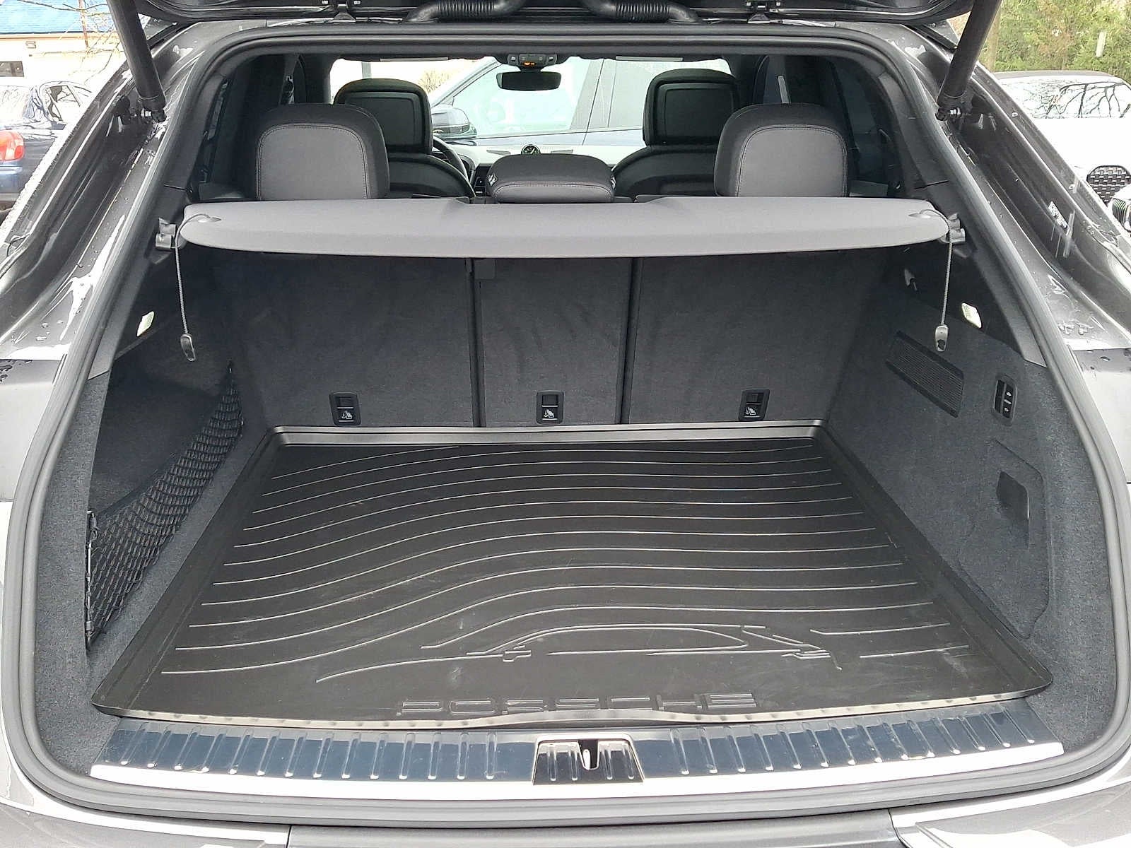 2025 Porsche Cayenne Coupe AWD
