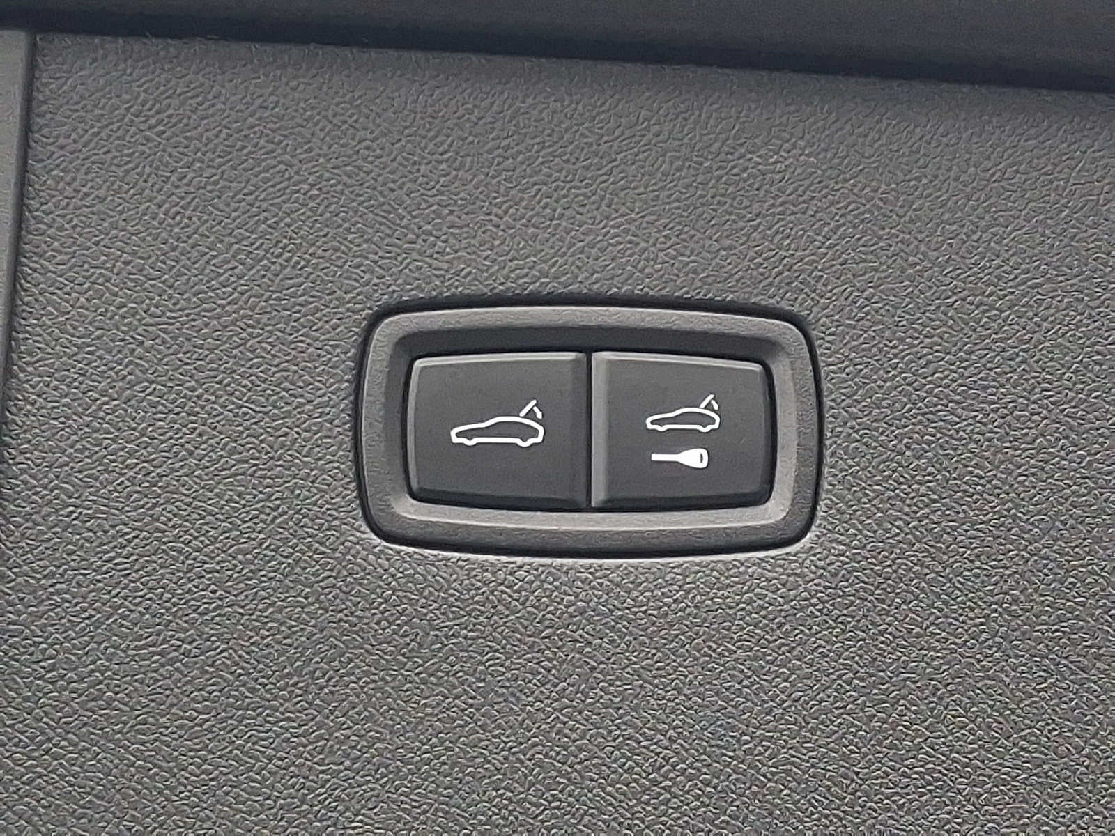 2025 Porsche Cayenne Coupe AWD