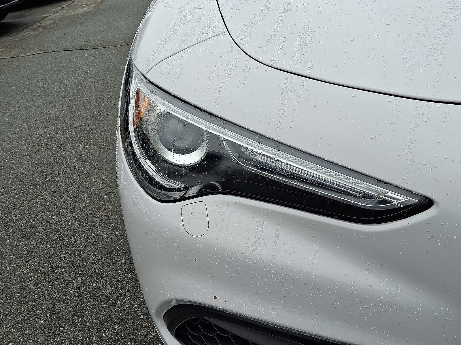 2022 Alfa Romeo Stelvio Veloce AWD