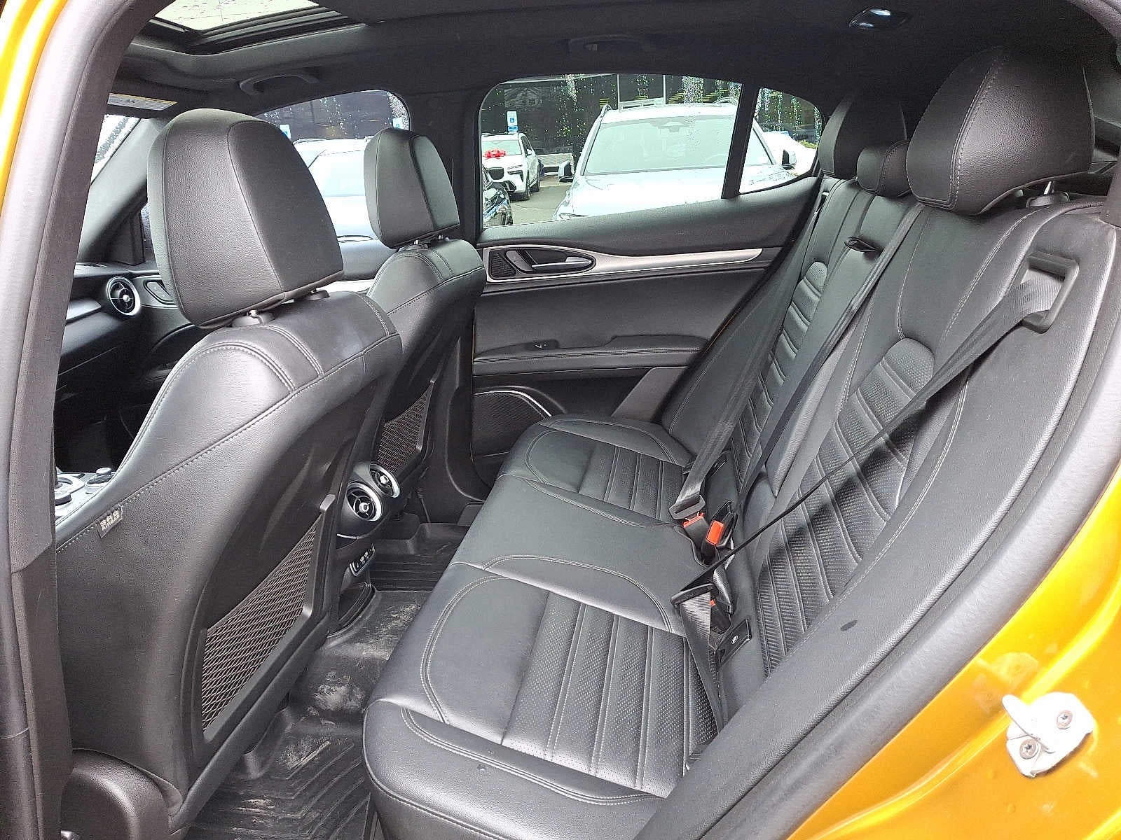 2022 Alfa Romeo Stelvio Veloce AWD