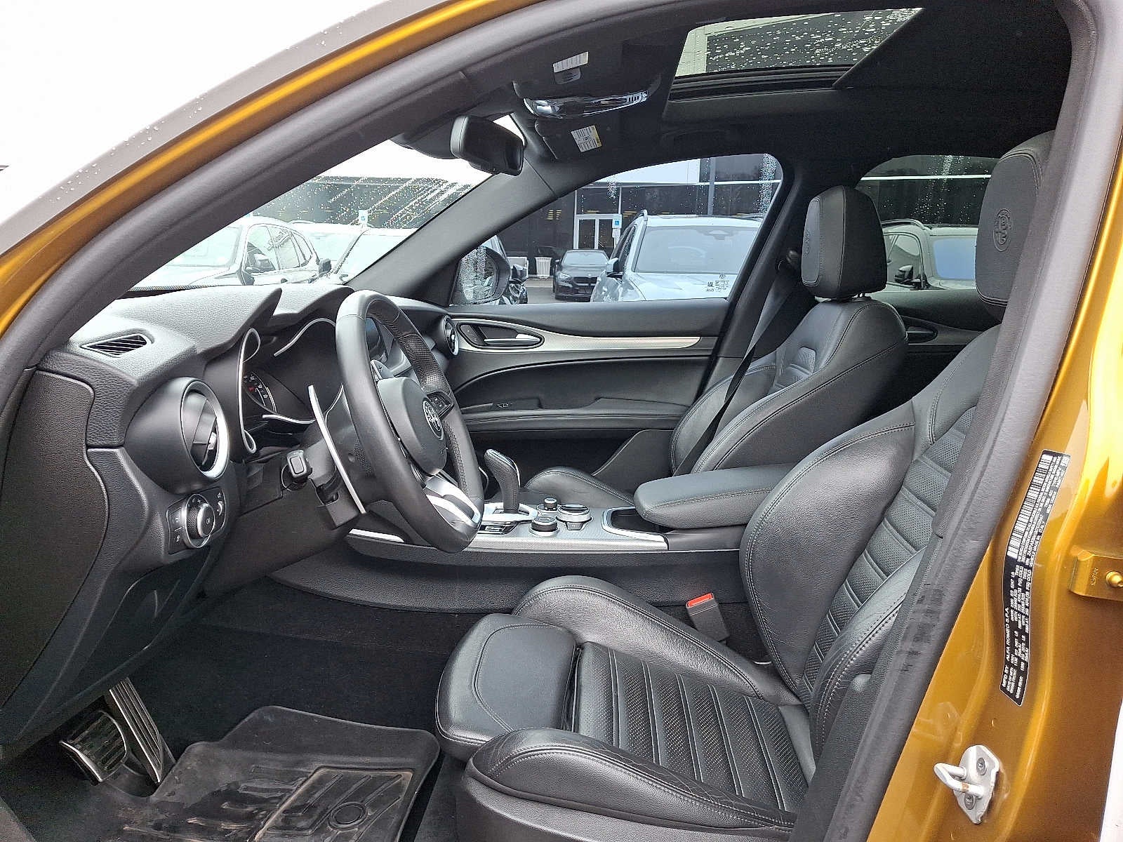 2022 Alfa Romeo Stelvio Veloce AWD