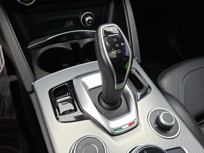 2022 Alfa Romeo Stelvio Veloce AWD