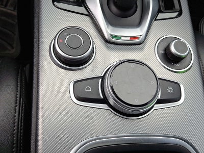 2022 Alfa Romeo Stelvio Veloce AWD