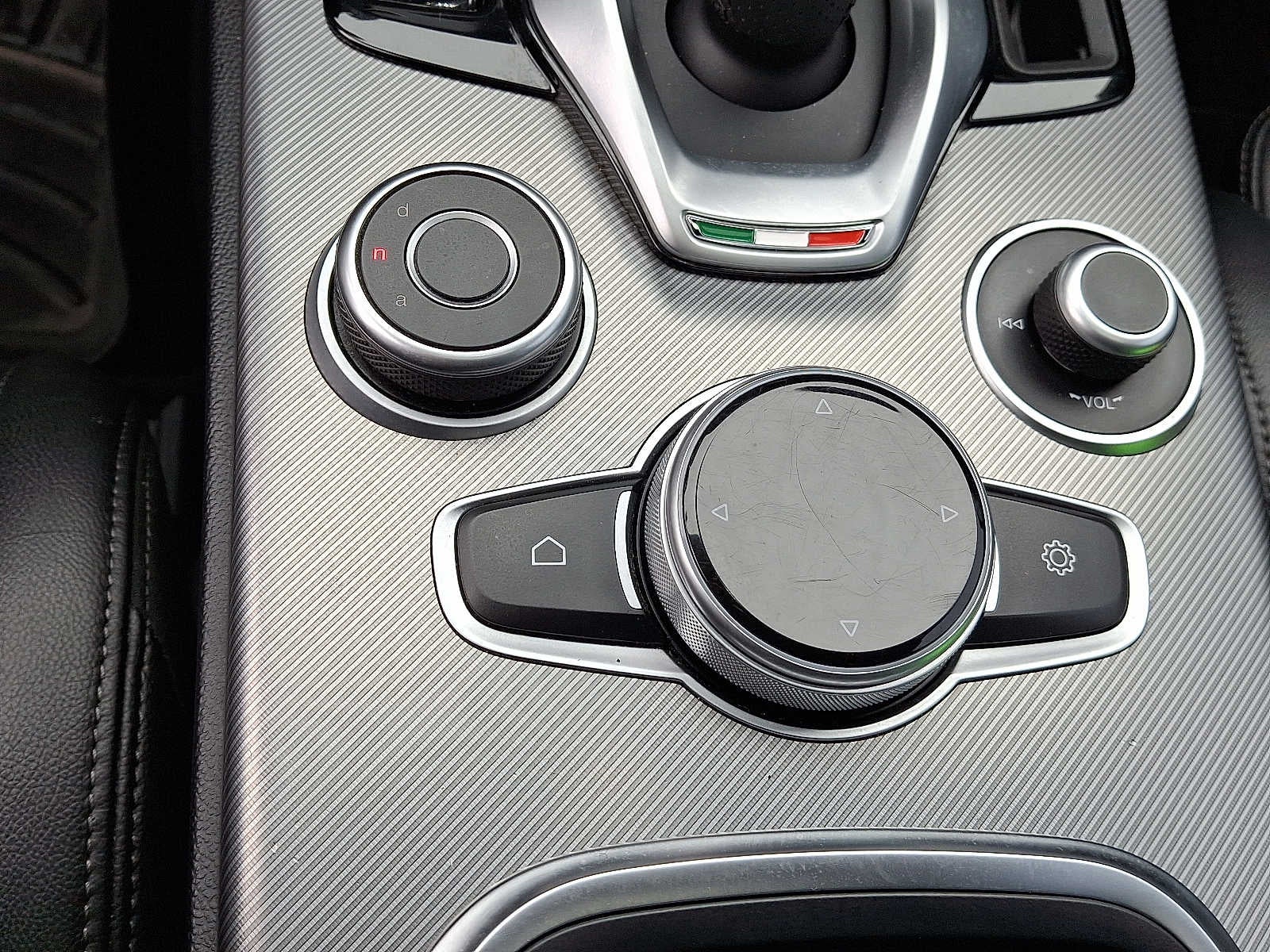 2022 Alfa Romeo Stelvio Veloce AWD