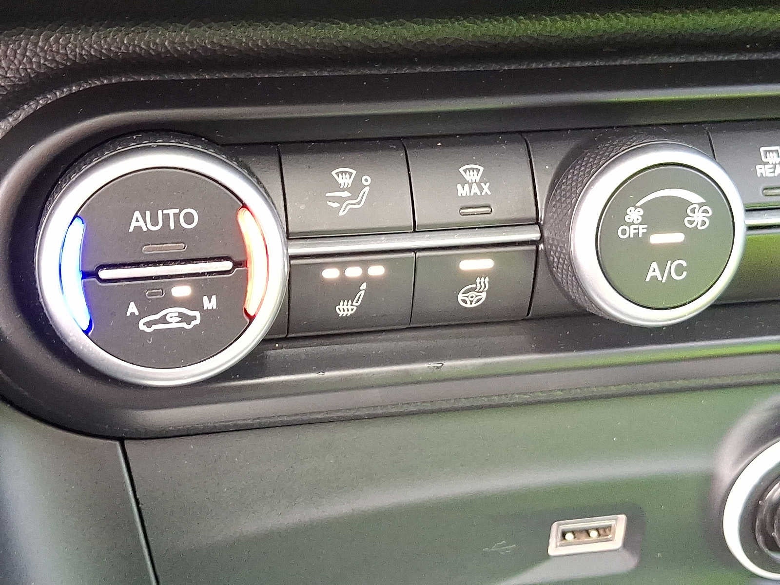 2022 Alfa Romeo Stelvio Veloce AWD