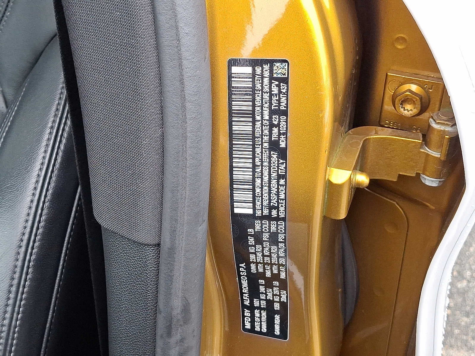 2022 Alfa Romeo Stelvio Veloce AWD