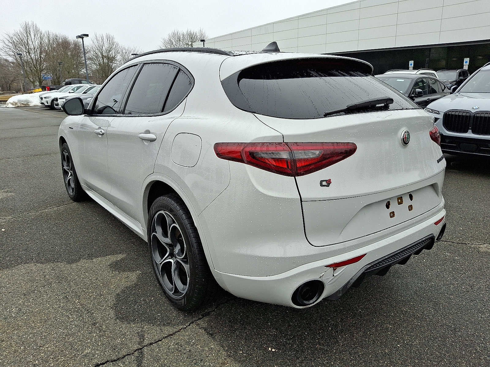 2022 Alfa Romeo Stelvio Veloce AWD