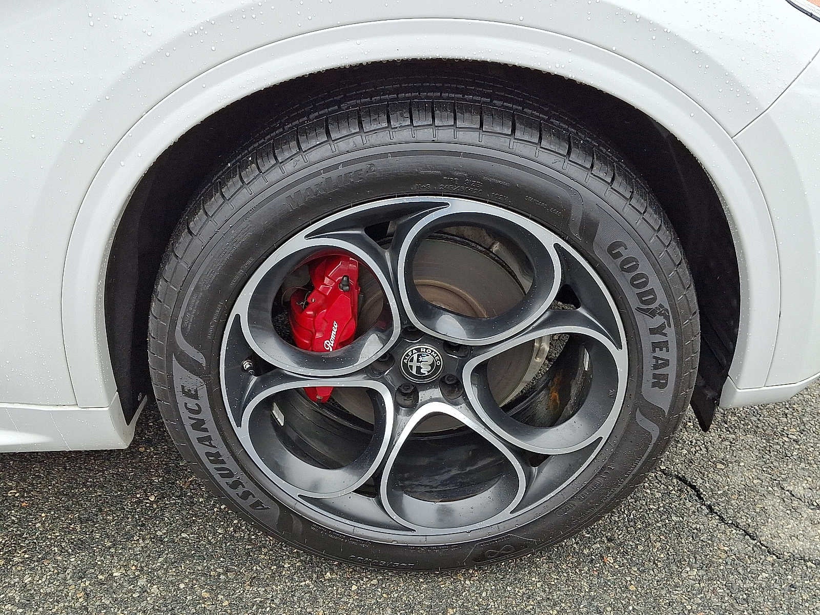 2022 Alfa Romeo Stelvio Veloce AWD