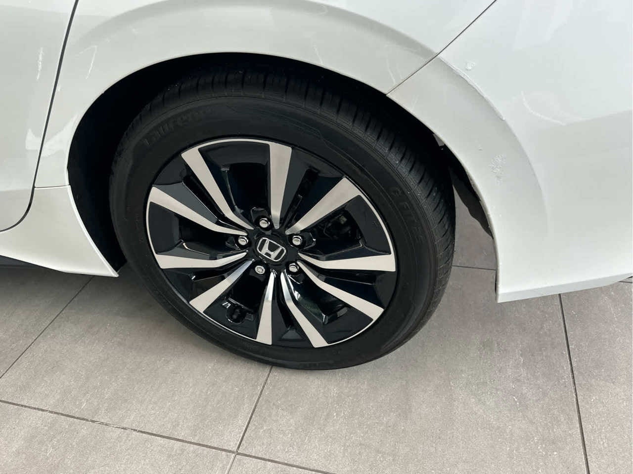 2022 Honda Civic Hatchback EX-L CVT