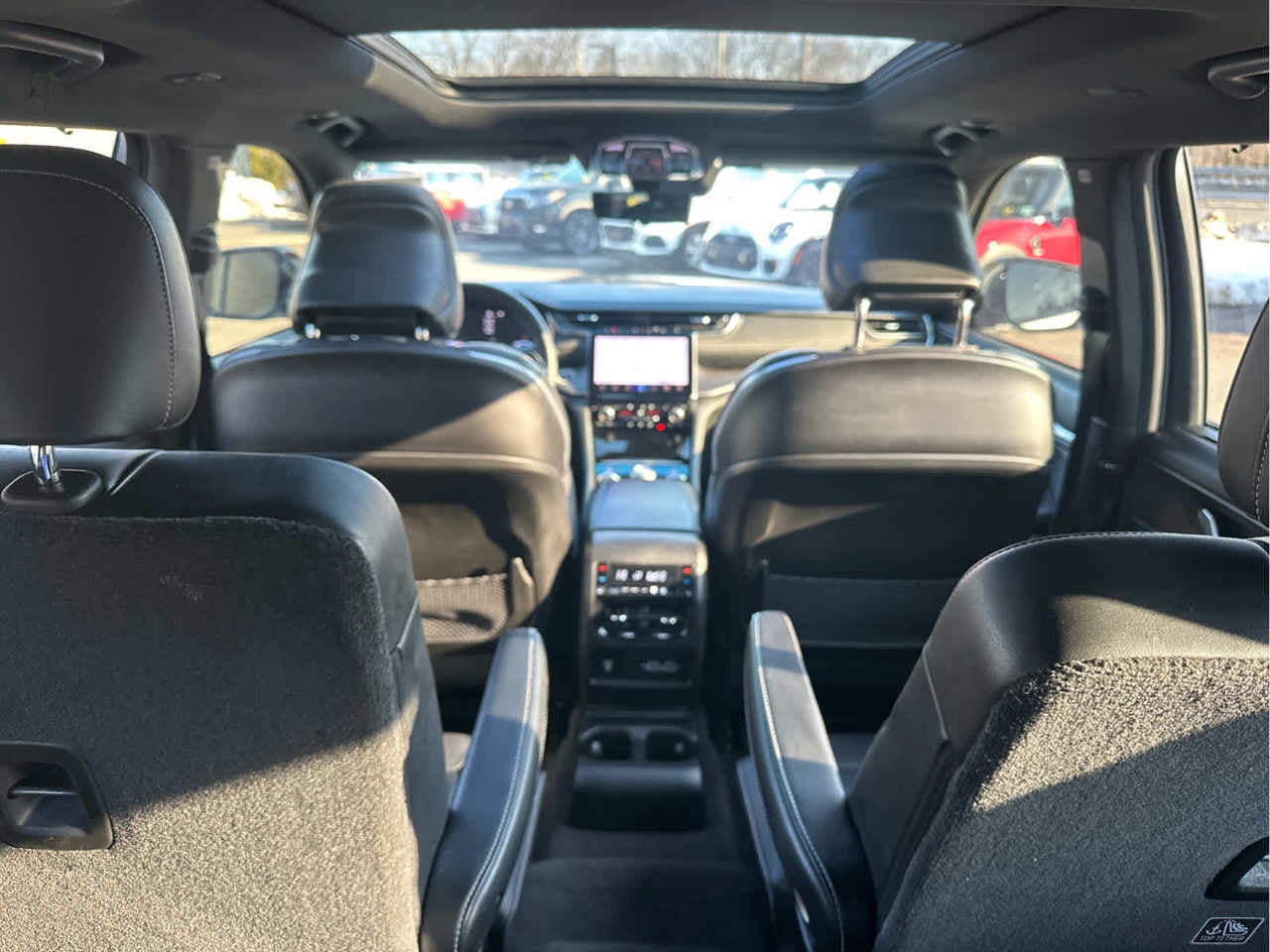 2022 Jeep Grand Cherokee L Overland 4x4