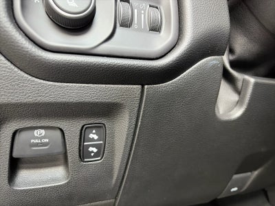 2019 RAM 1500 Big Horn/Lone Star 4x4 Quad Cab 64 Box