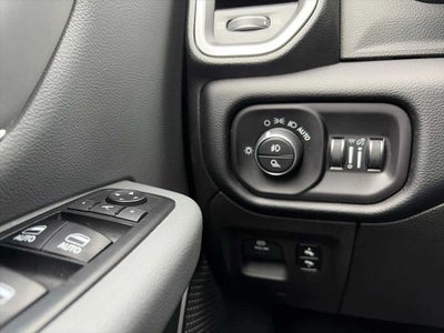 2019 RAM 1500 Big Horn/Lone Star 4x4 Quad Cab 64 Box