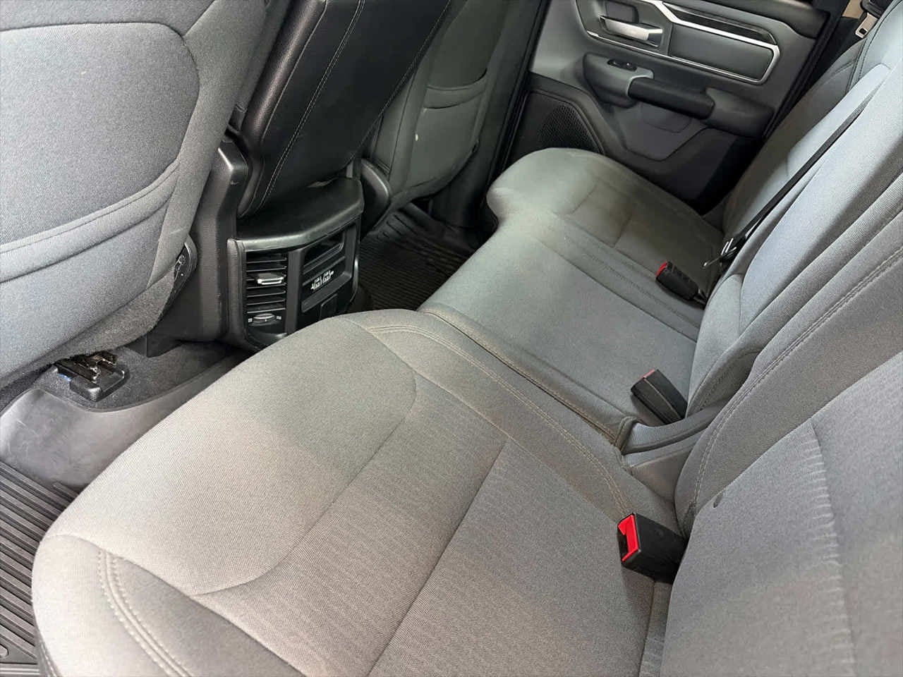 2019 RAM 1500 Big Horn/Lone Star 4x4 Quad Cab 64 Box