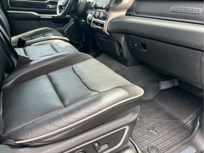 2022 RAM 1500 Laramie 4x4 Crew Cab 57 Box