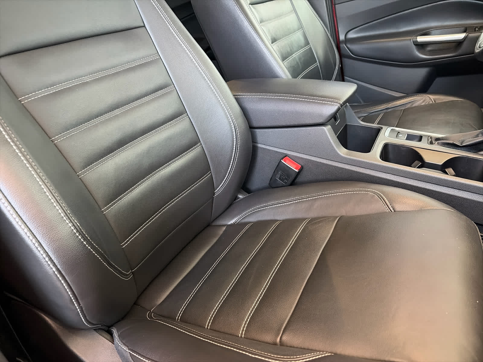 2017 Ford Escape Titanium 4WD