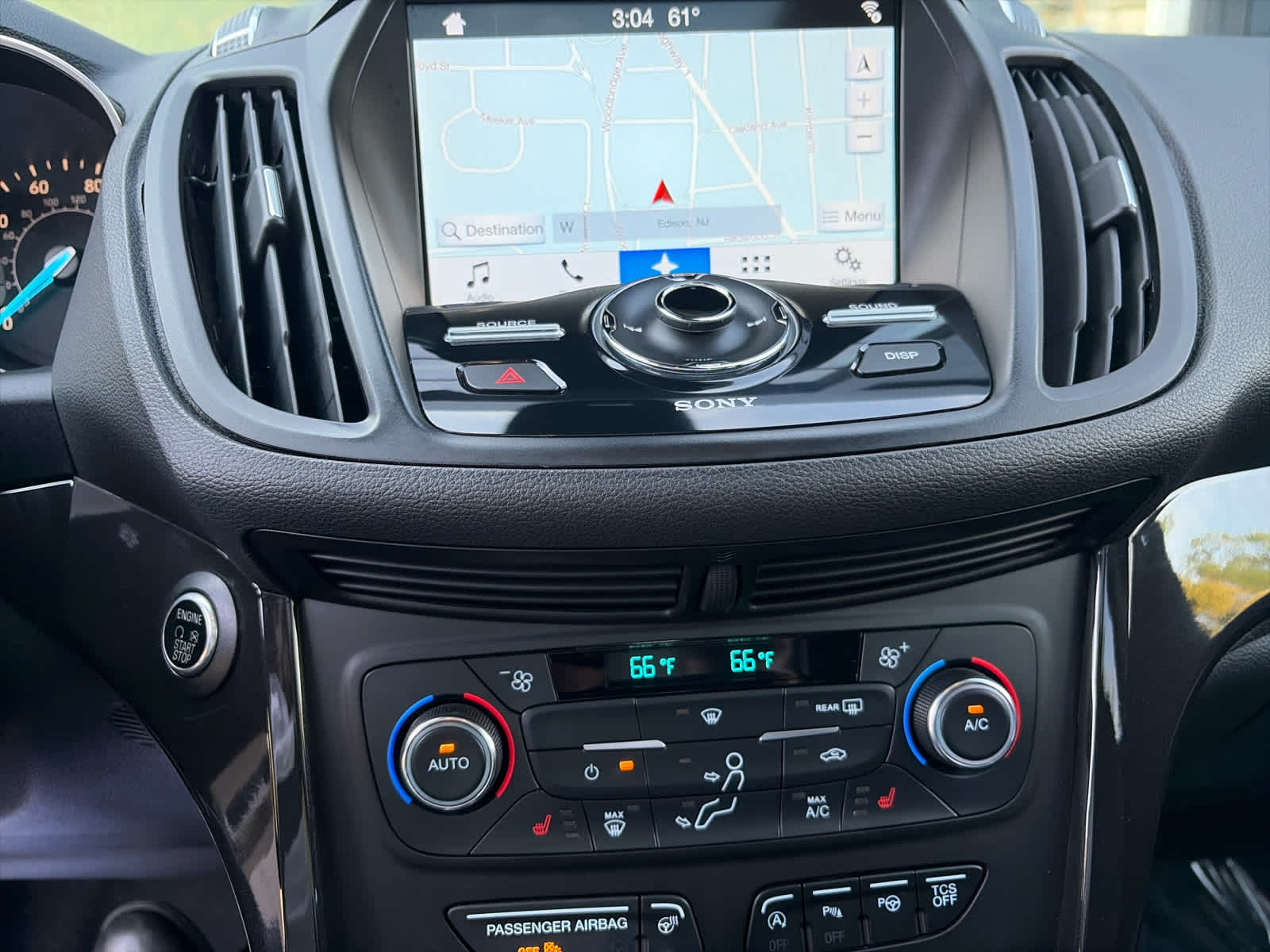 2017 Ford Escape Titanium 4WD