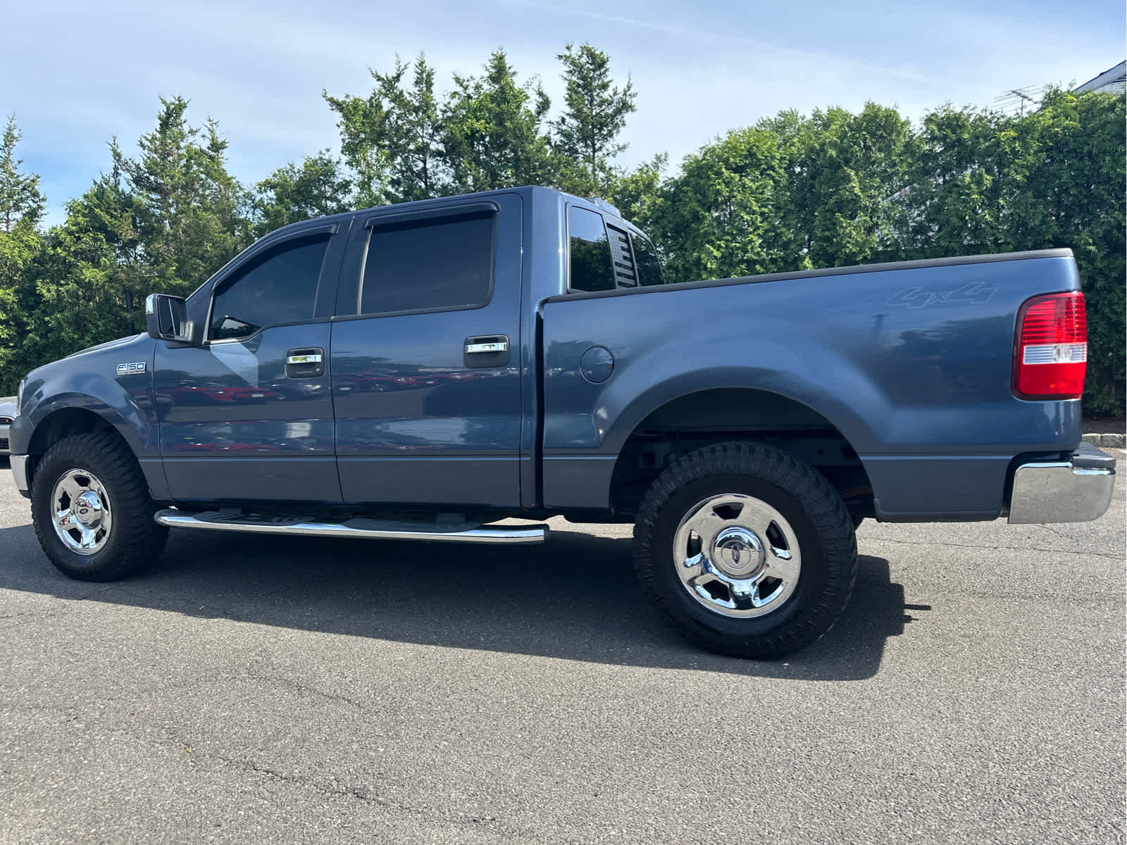 2005 Ford F-150 SuperCrew 139 XLT 4WD