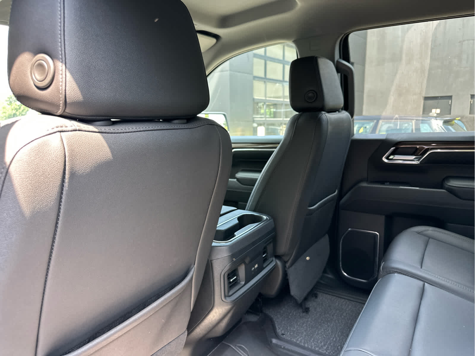 2024 Chevrolet Silverado 1500 4WD Crew Cab 147 RST