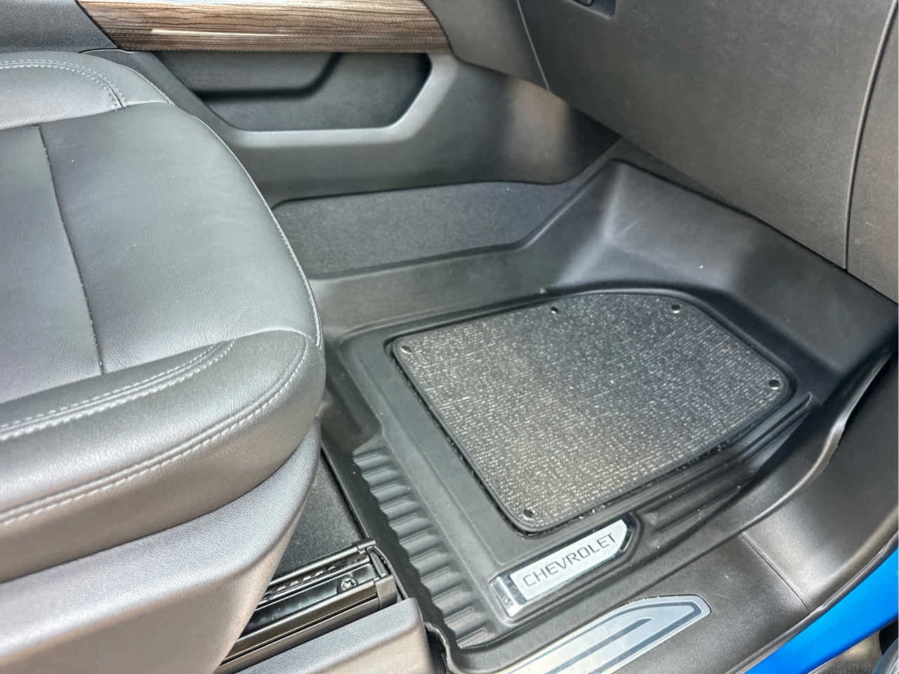 2024 Chevrolet Silverado 1500 4WD Crew Cab 147 RST