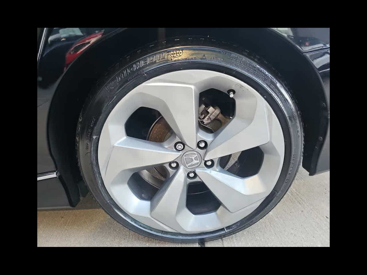 2018 Honda Accord Touring 1.5T CVT