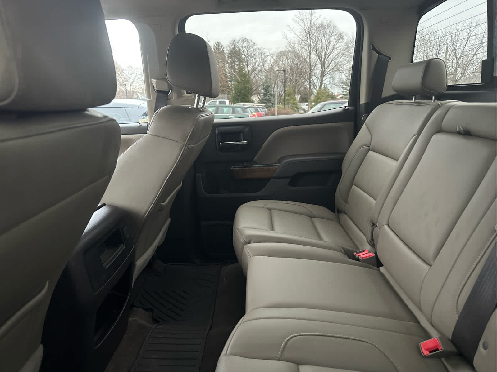 2018 GMC Sierra 1500 4WD Crew Cab 143.5 SLT