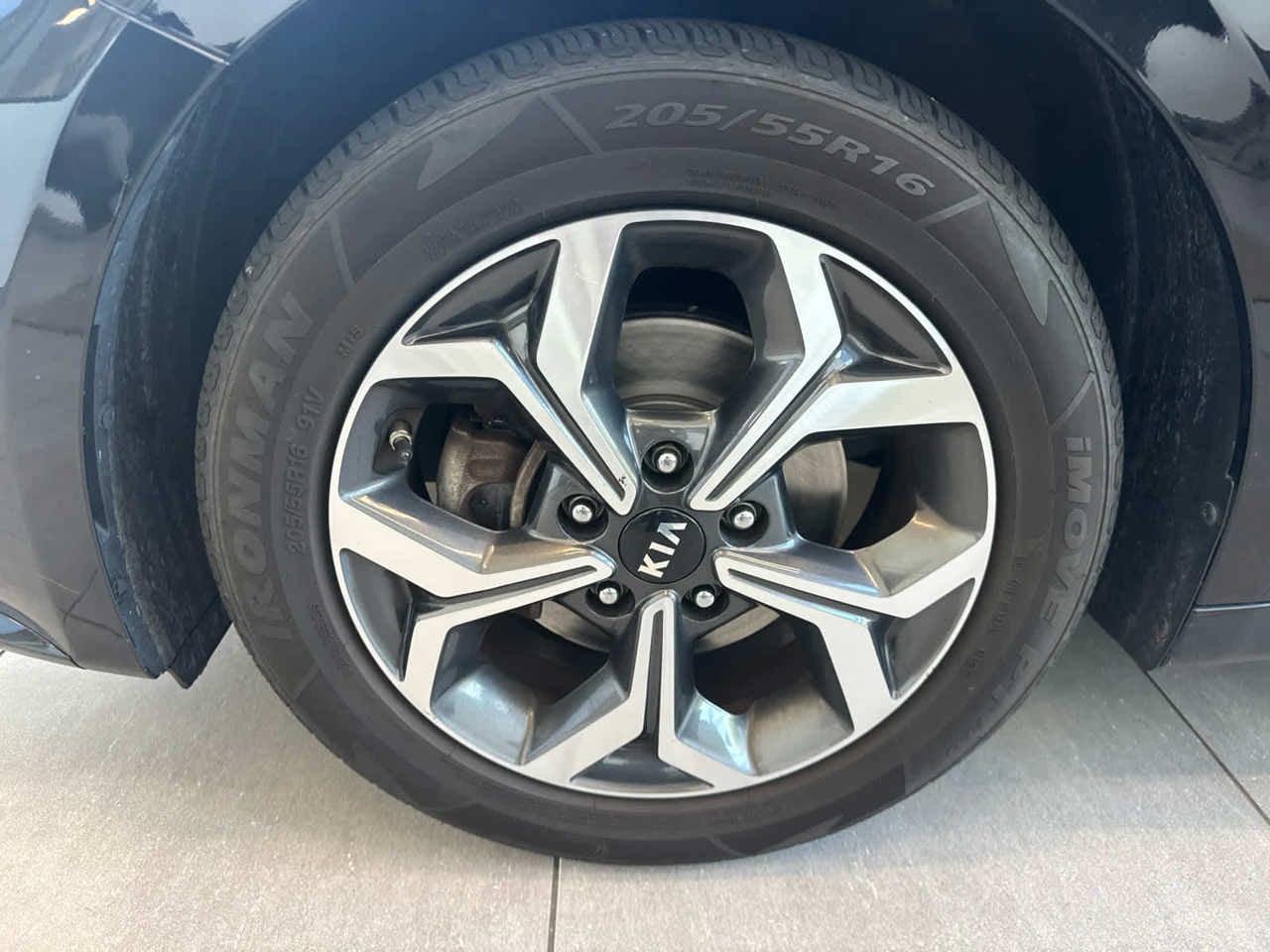 2020 Kia Forte LXS IVT