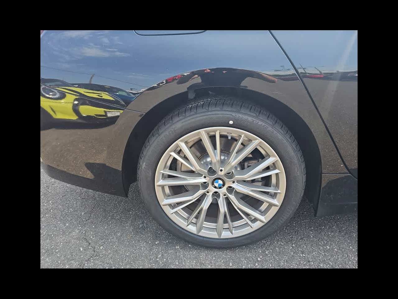 2023 BMW 3 Series 330i xDrive Sedan