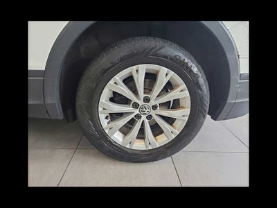 2019 Volkswagen Tiguan 2.0T SE 4MOTION