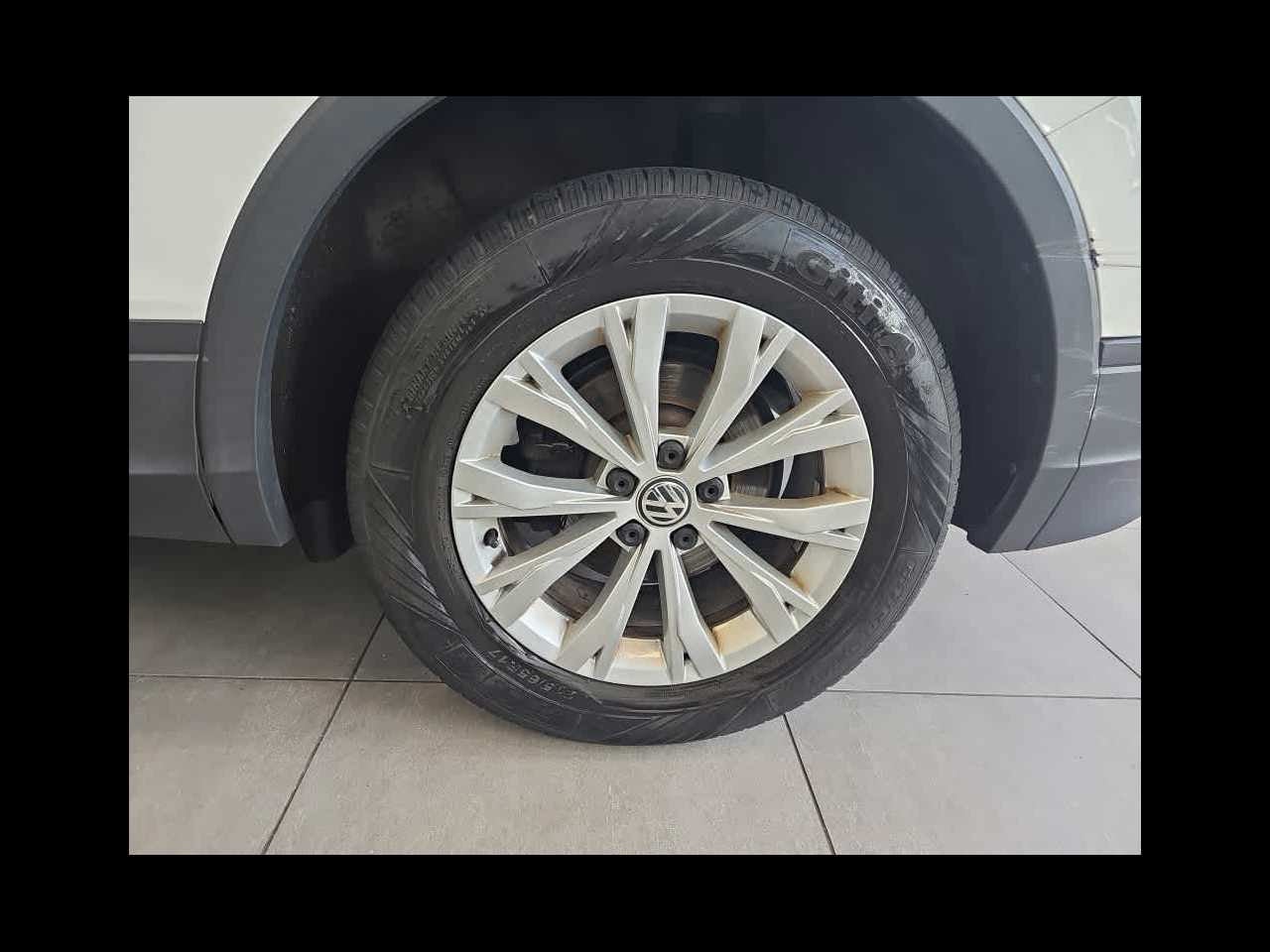 2019 Volkswagen Tiguan 2.0T SE 4MOTION