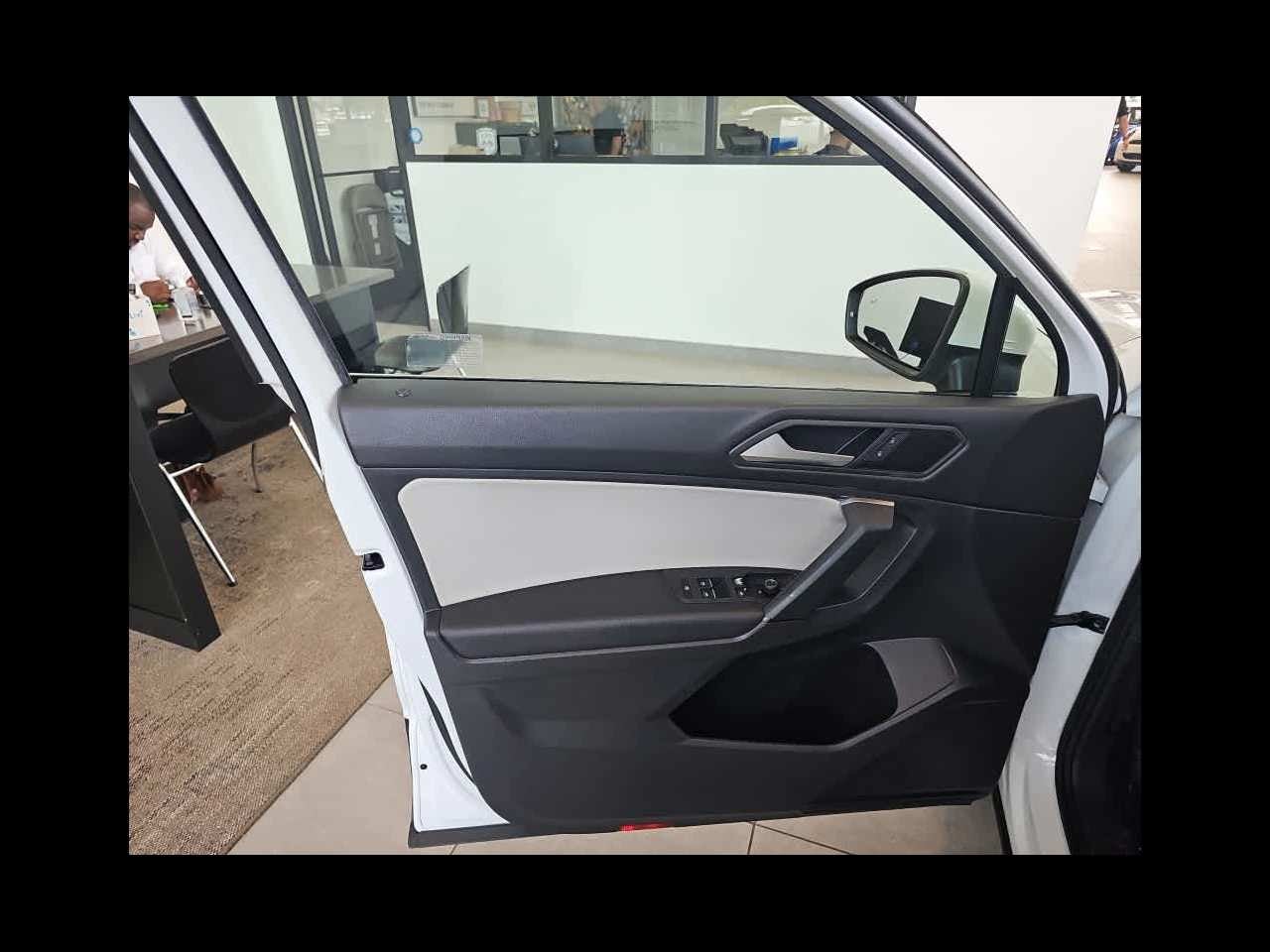 2019 Volkswagen Tiguan 2.0T SE 4MOTION