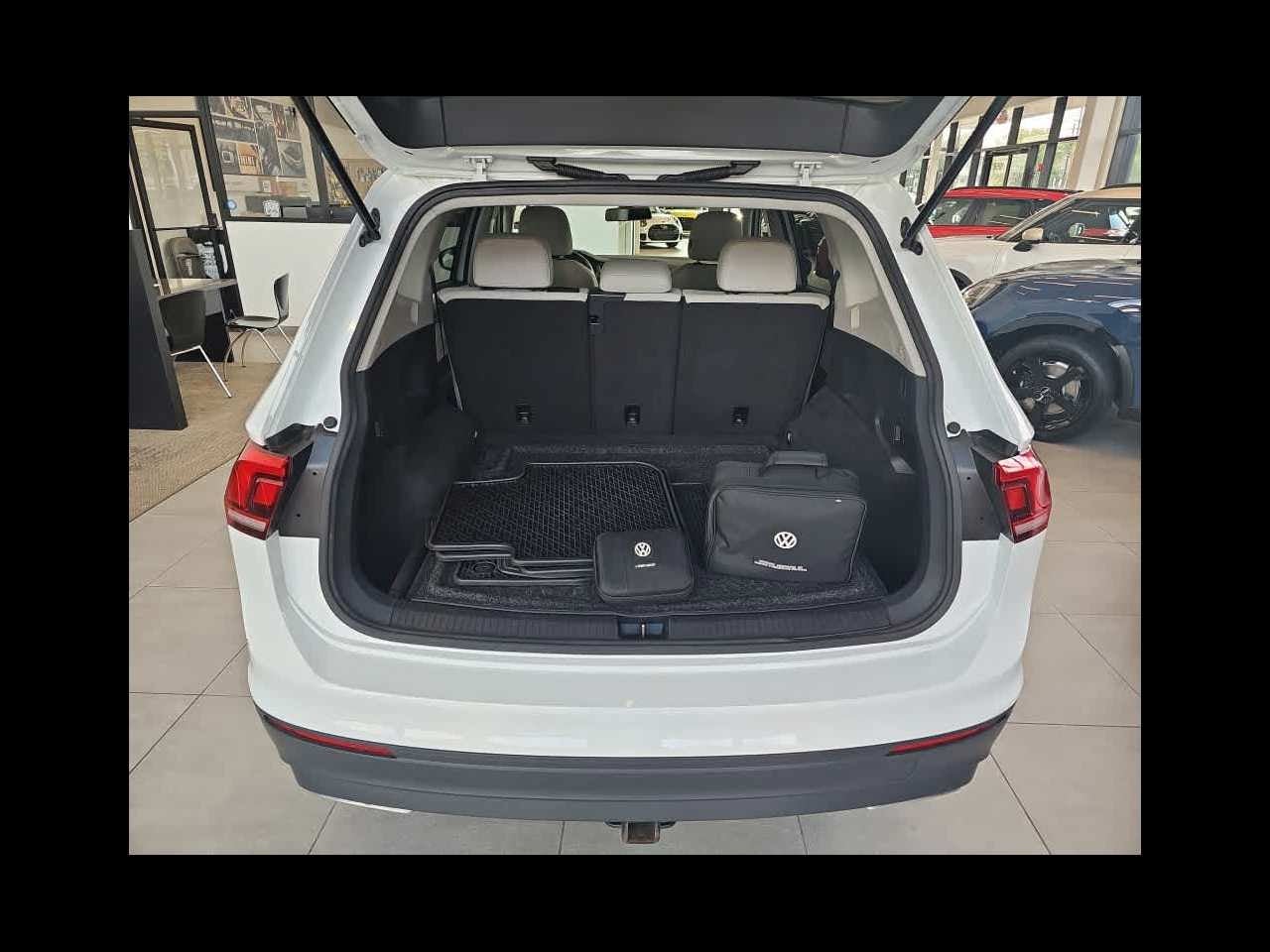 2019 Volkswagen Tiguan 2.0T SE 4MOTION