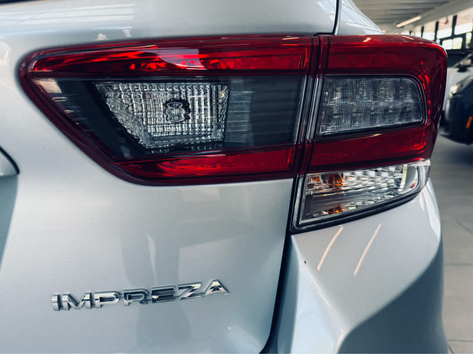 2023 Subaru Impreza 5-door CVT