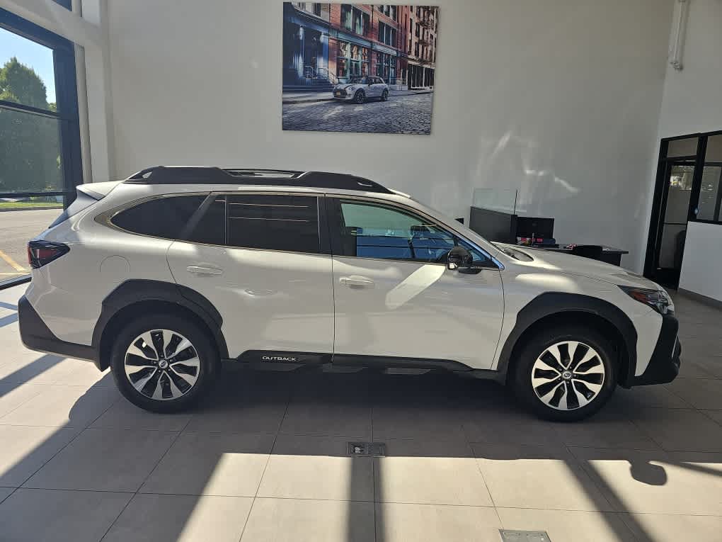 2023 Subaru Outback Limited CVT