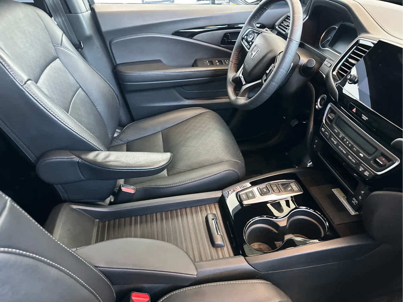 2023 Honda Passport Elite AWD