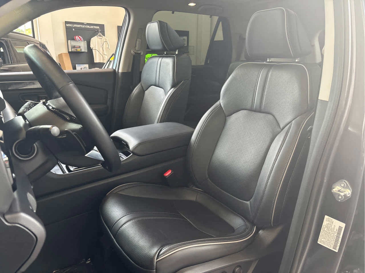 2023 Honda Pilot Elite AWD
