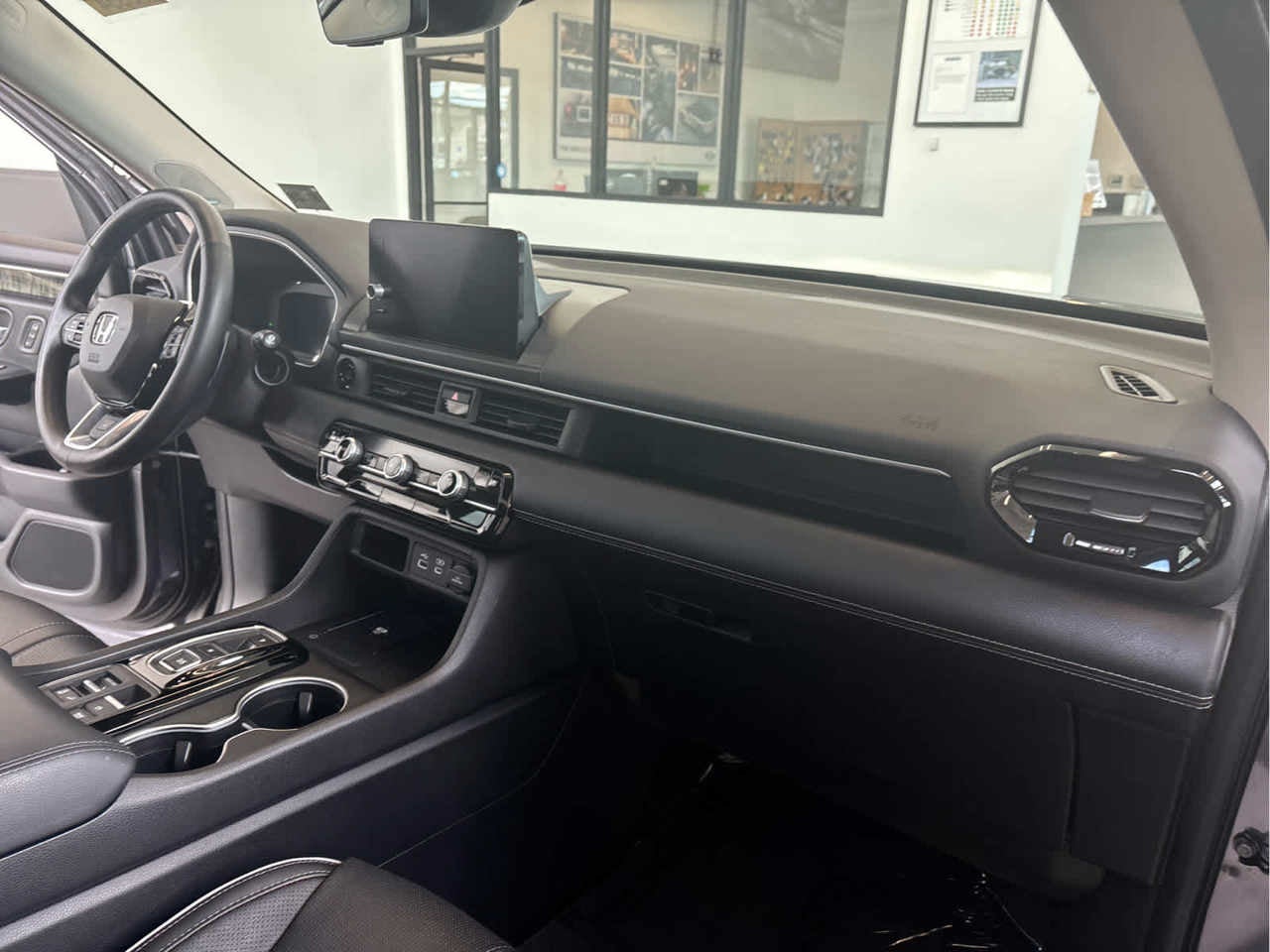 2023 Honda Pilot Elite AWD