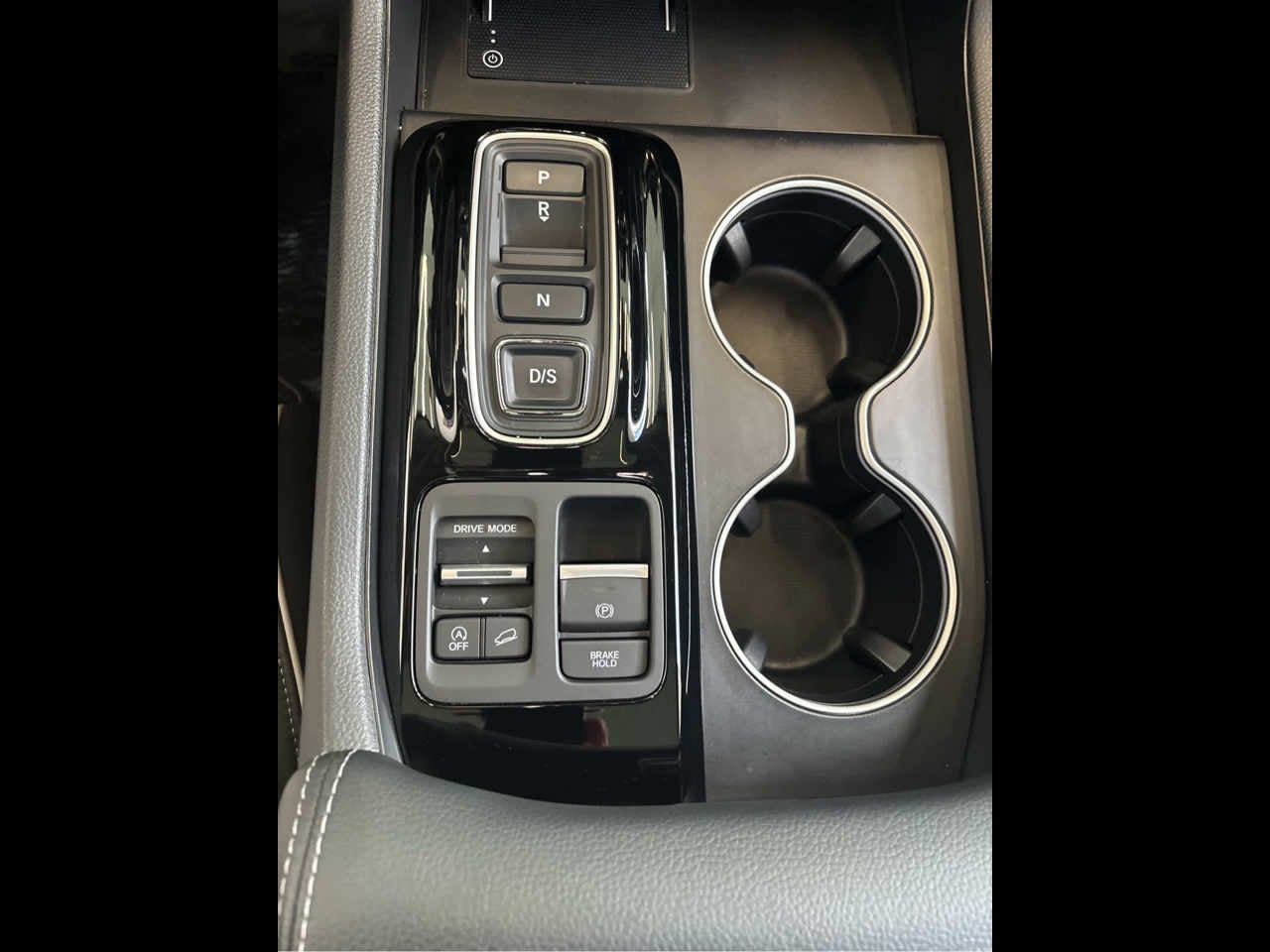 2023 Honda Pilot Elite AWD