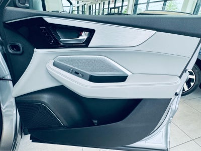 2025 Acura MDX SH-AWD w/Technology Package