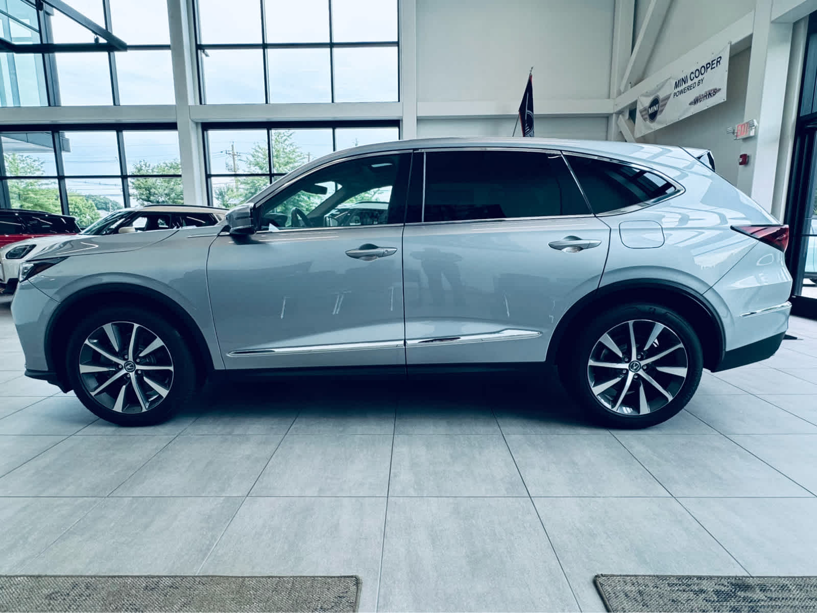 2025 Acura MDX SH-AWD w/Technology Package