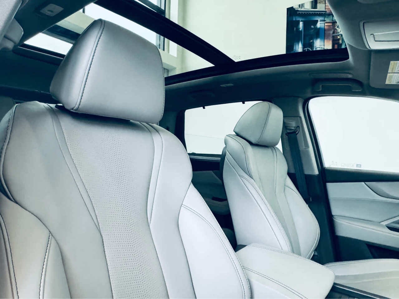 2025 Acura MDX SH-AWD w/Technology Package