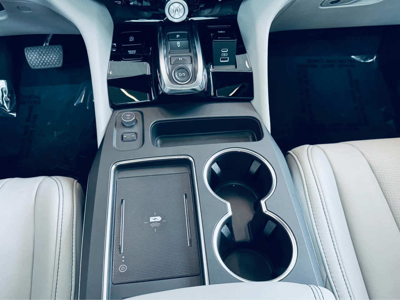 2025 Acura MDX SH-AWD w/Technology Package