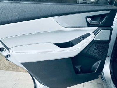 2025 Acura MDX SH-AWD w/Technology Package