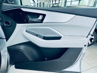 2025 Acura MDX SH-AWD w/Technology Package