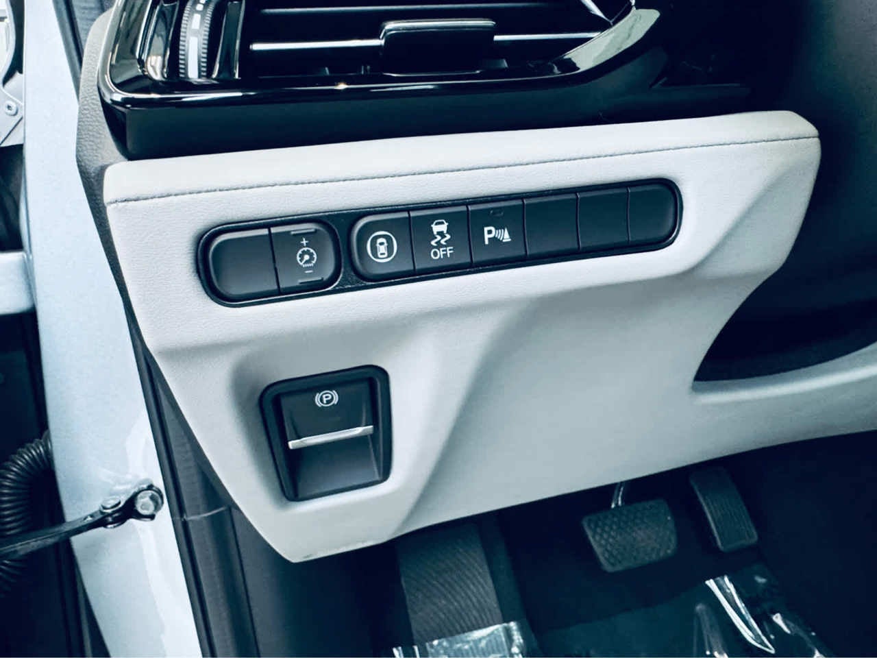 2025 Acura MDX SH-AWD w/Technology Package