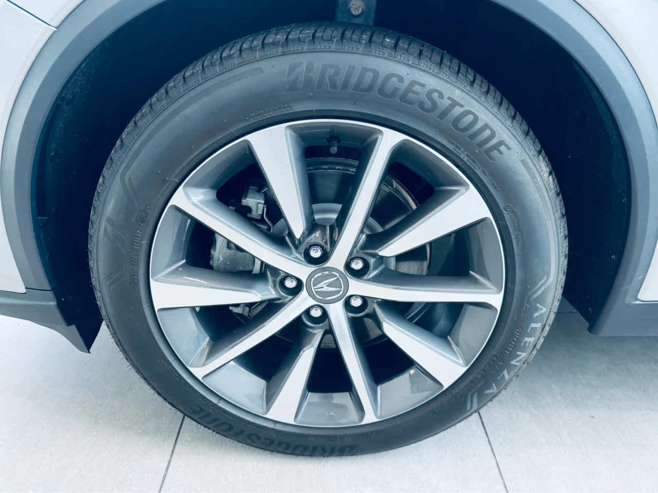 2025 Acura MDX SH-AWD w/Technology Package