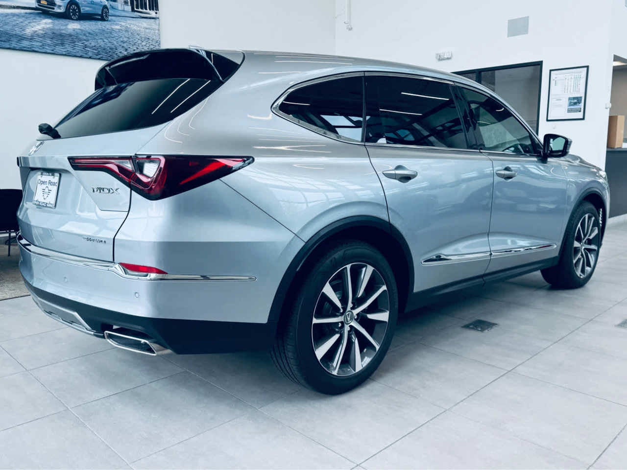 2025 Acura MDX SH-AWD w/Technology Package