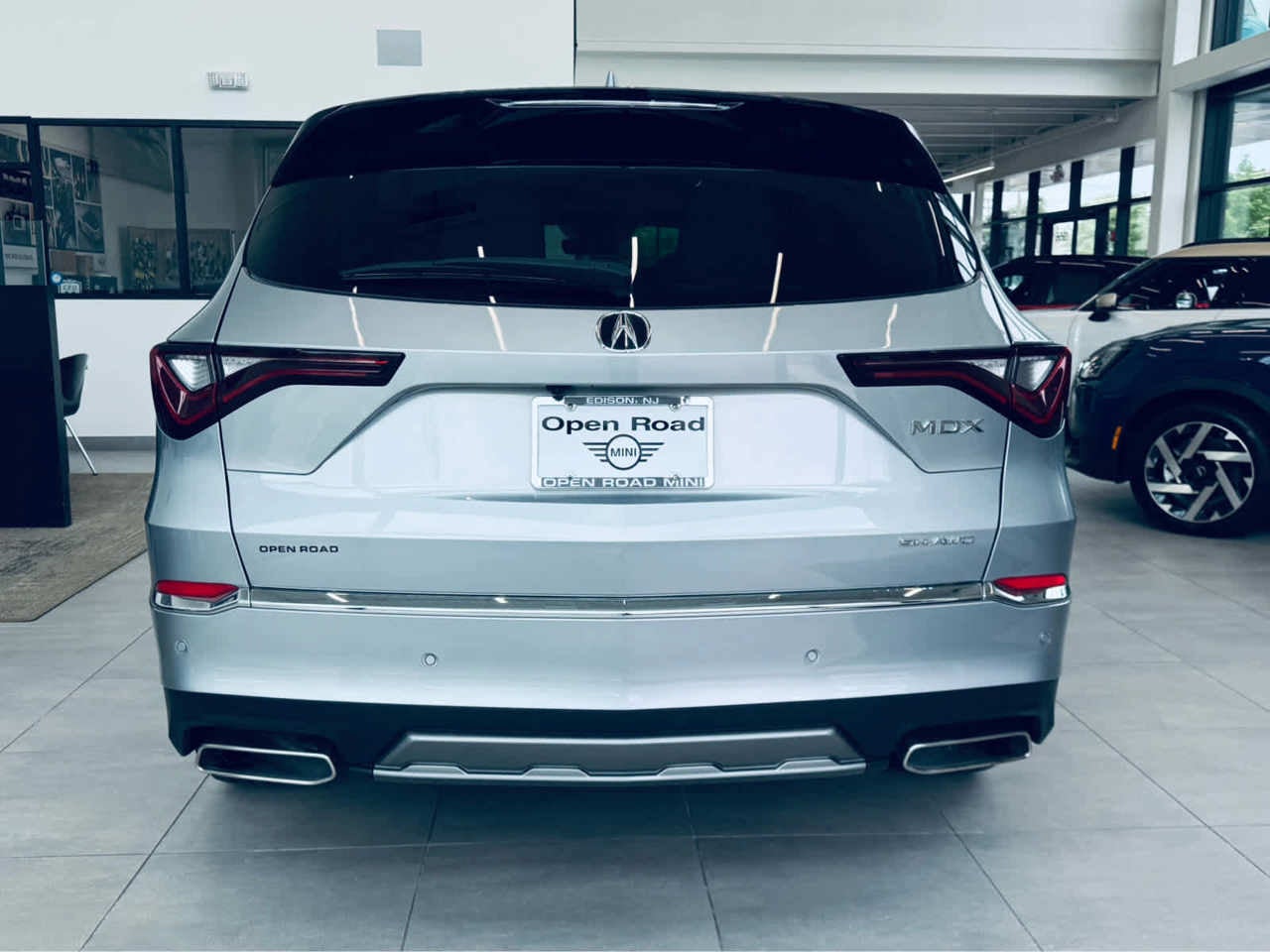 2025 Acura MDX SH-AWD w/Technology Package