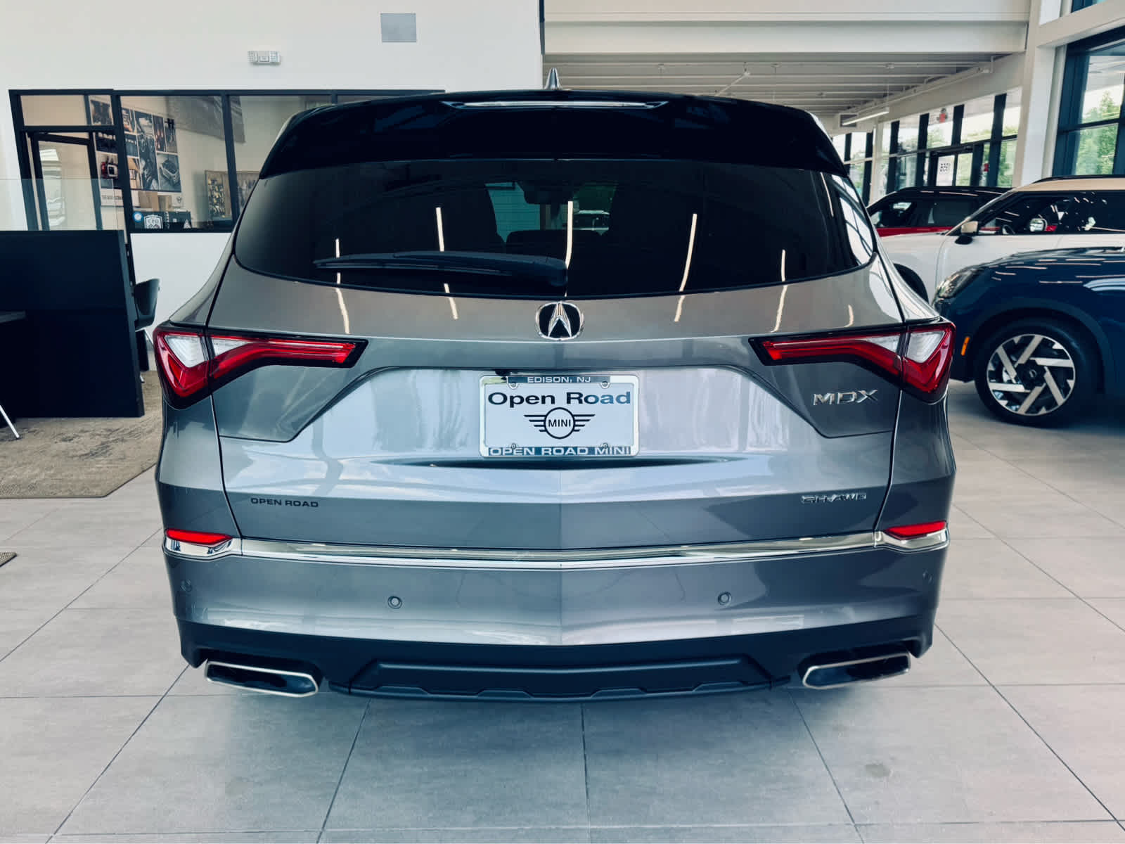 2024 Acura MDX SH-AWD w/Technology Package