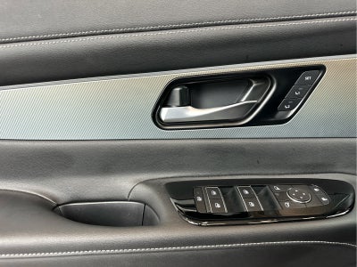 2025 Nissan Murano AWD SL