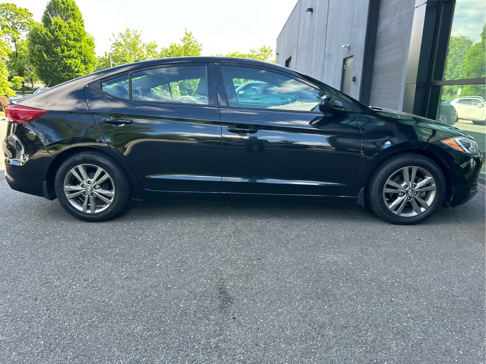 2017 Hyundai Elantra 4dr Sdn Auto SE PZEV